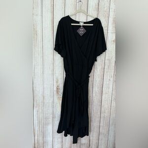 Ava & Viv Black Maxi Dress